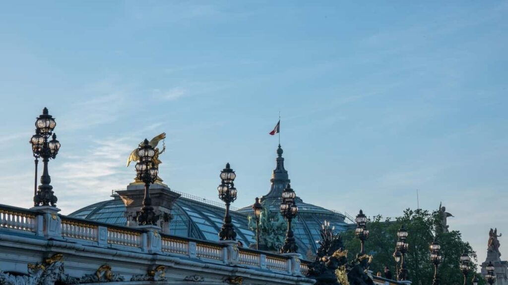 Praxistipps fur Werbetreibende in der Schweiz: Wie du gezielt italienische Twitter-Creators findest, bewertest und fur virale Videokampagnen einsetzt inkl. Tools, Risiken und MaTitie-Tipp.