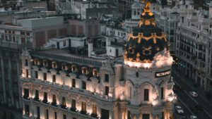 Praktischer Leitfaden fur Schweizer Advertiser: So findest du neuseelandische WhatsAppCreators fur tutorialSerien, rekrutierst sie sicher und misst Impact lokal.