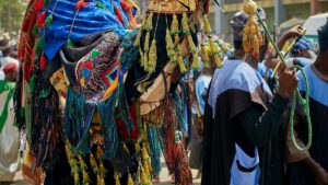 Praktische Anleitung fur Schweizer Advertiser: wie man argentinische RoposoCreator fur ReactionKampagnen zu Albums findet, briefed und bezahlt plus lokale Tips und Risiken.